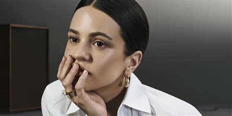 Rosalía is het gloednieuwe gezicht van Dior 